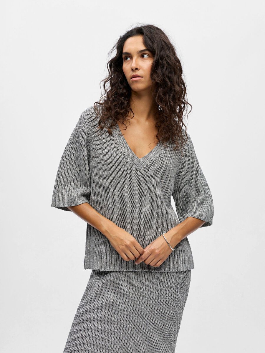 Product carousel image - DÉCOLLETÉ EN V TOP EN MAILLE, Silver | 1