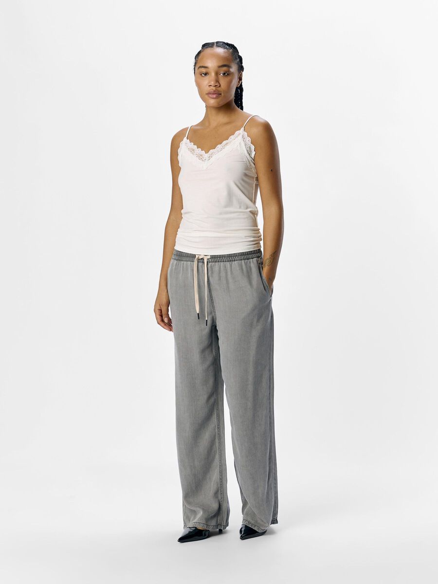 Carousel image - DENTELLE CAMISOLE, White | 4
