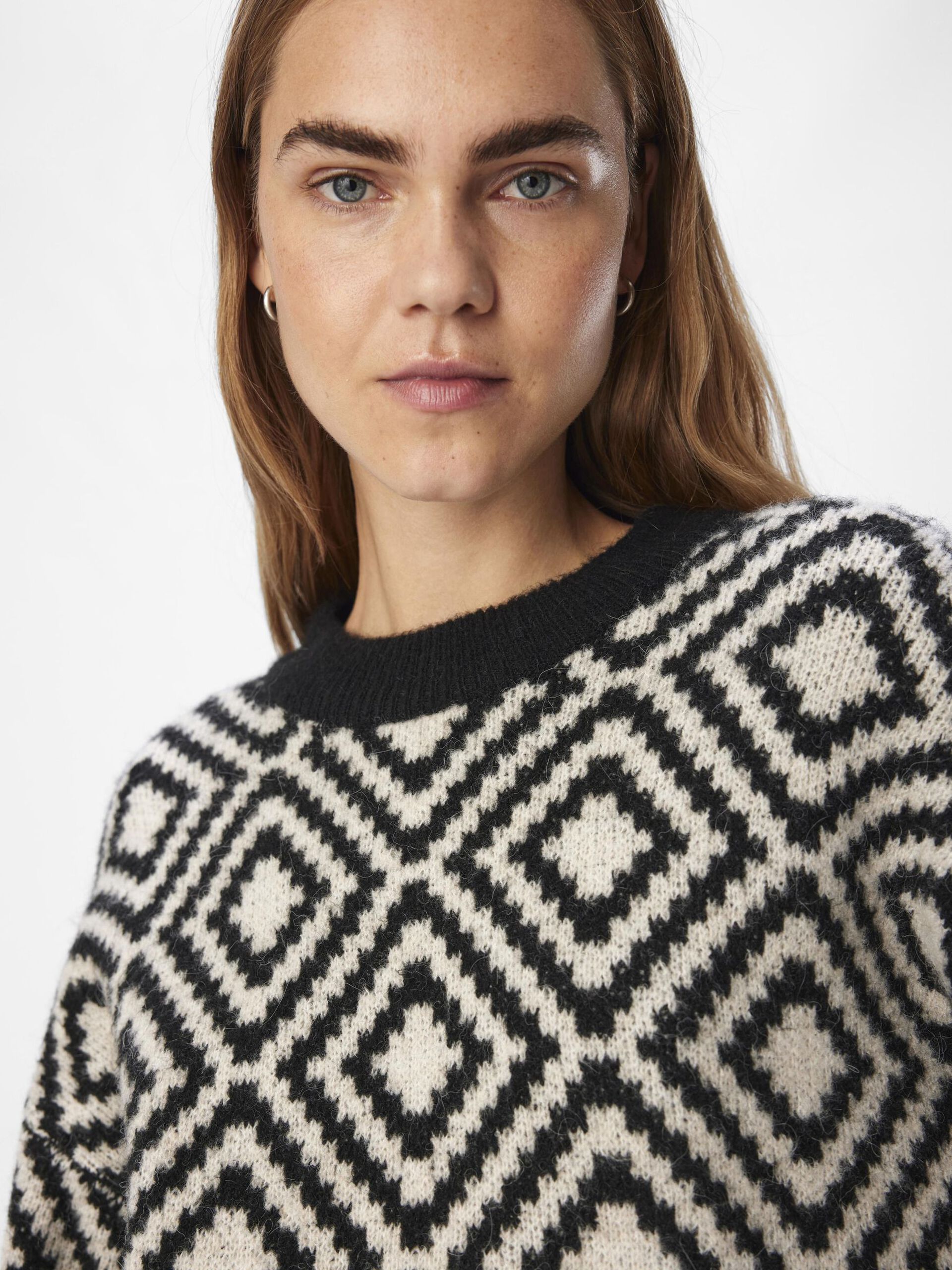 Carousel image - KNITTED PULLOVER, Black | 5