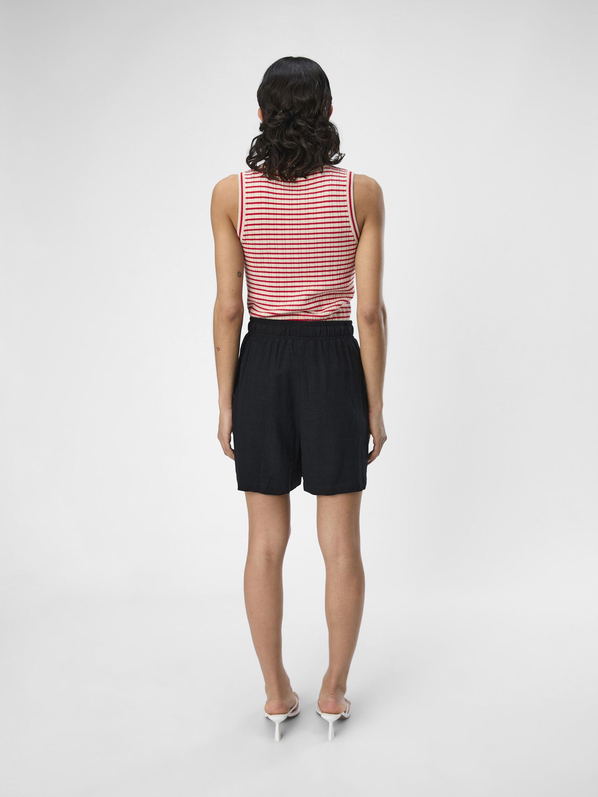 Carousel image - LINEN SHORTS, Black | 3
