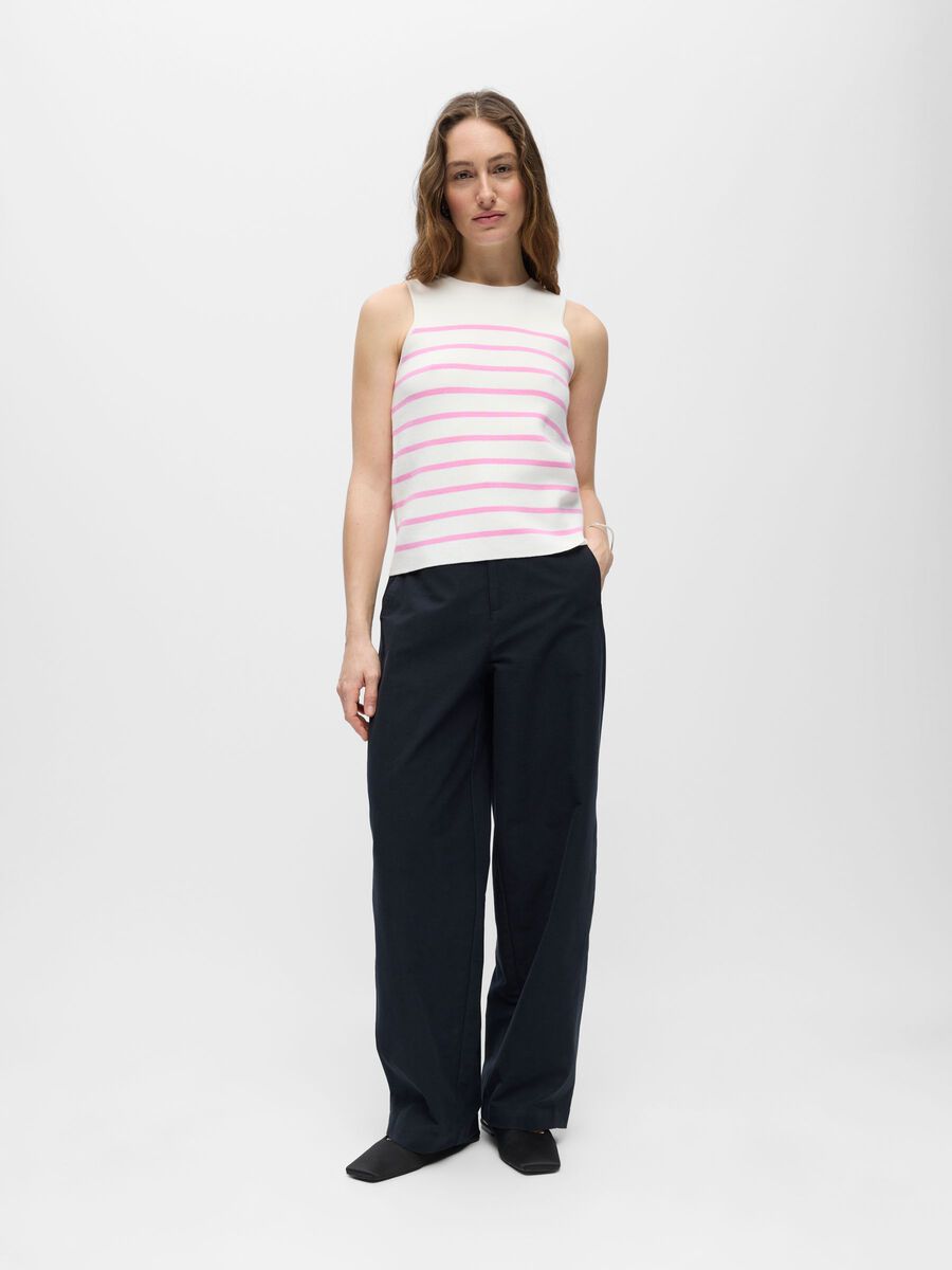 Carousel image - FITTED KNIT TOP, Cloud Dancer | 4