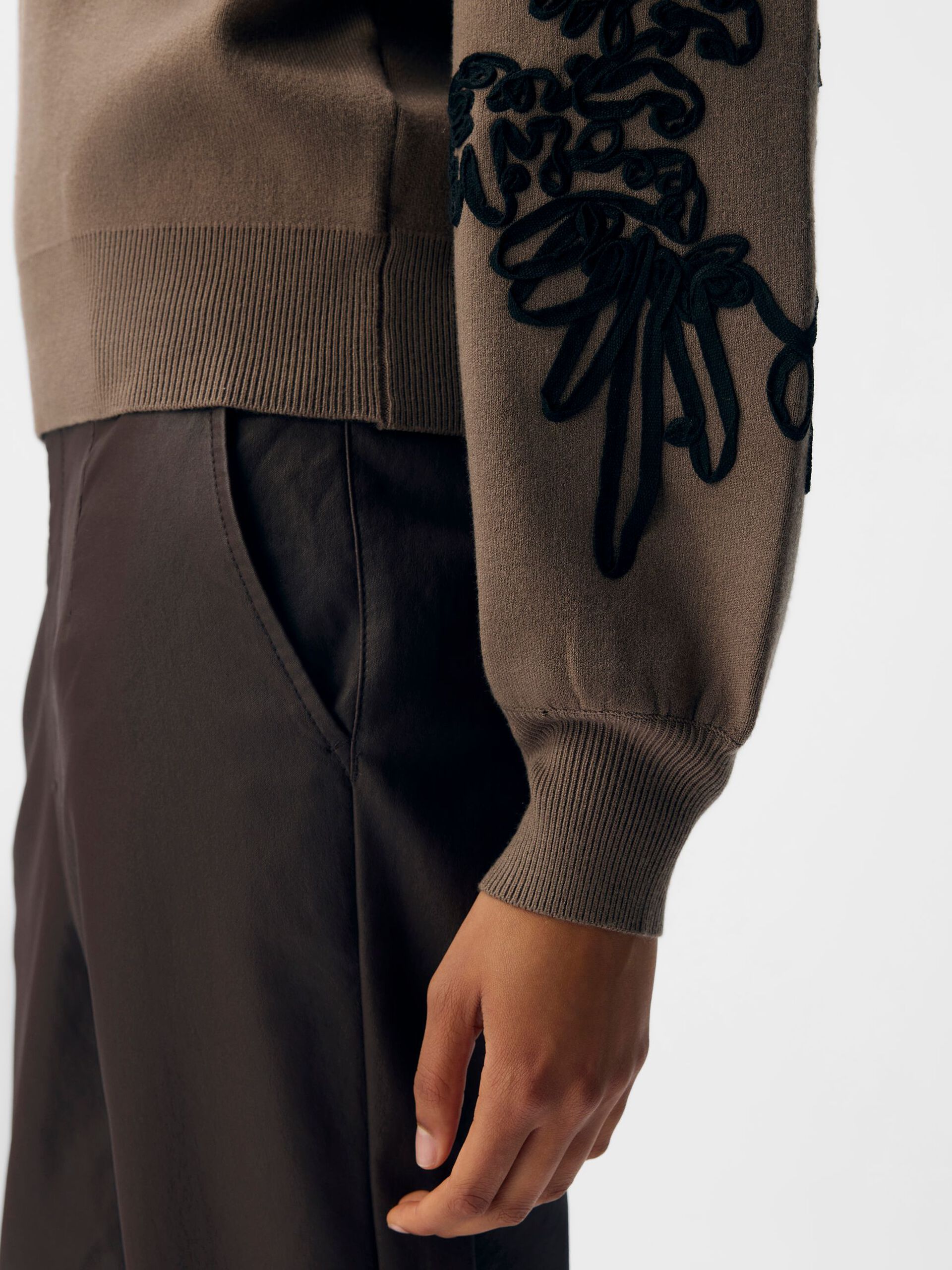Carousel image - OBJJOANA PULLOVER, Morel | 6