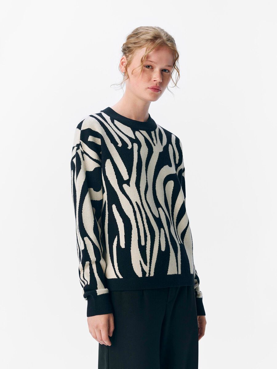 Carousel image - STRIKKET PULLOVER, Black | 2