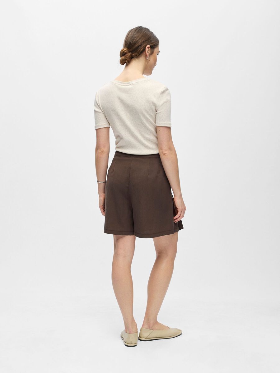 Product carousel image - BUNDFALTEN SHORTS, Seal Brown | 2