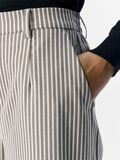 OBJECT OBJLISA HOSE MIT WEITEM BEIN, Cloud Dancer, highres - 23040544_CloudDancer_1178340_006.jpg