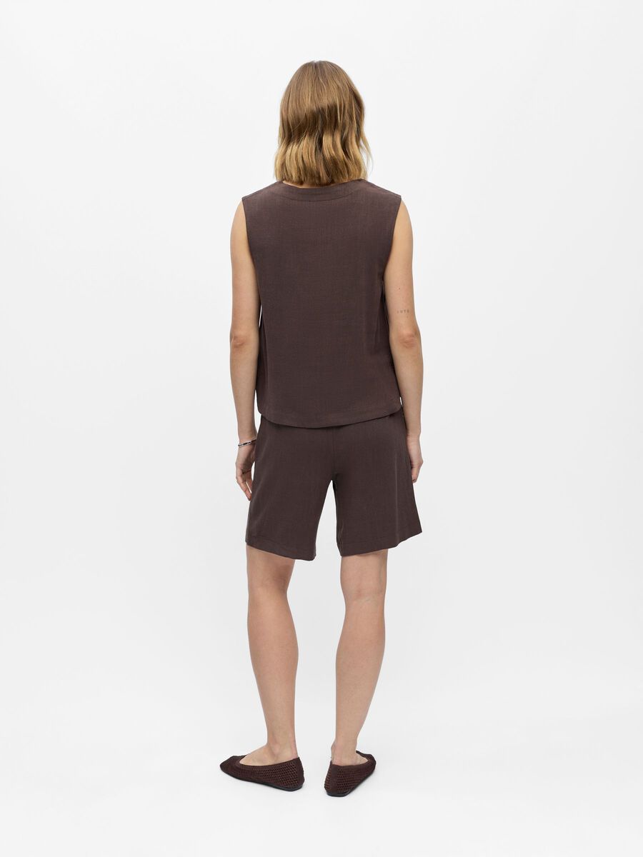 Product carousel image - ROUND NECK TANK TOP, Seal Brown | 2
