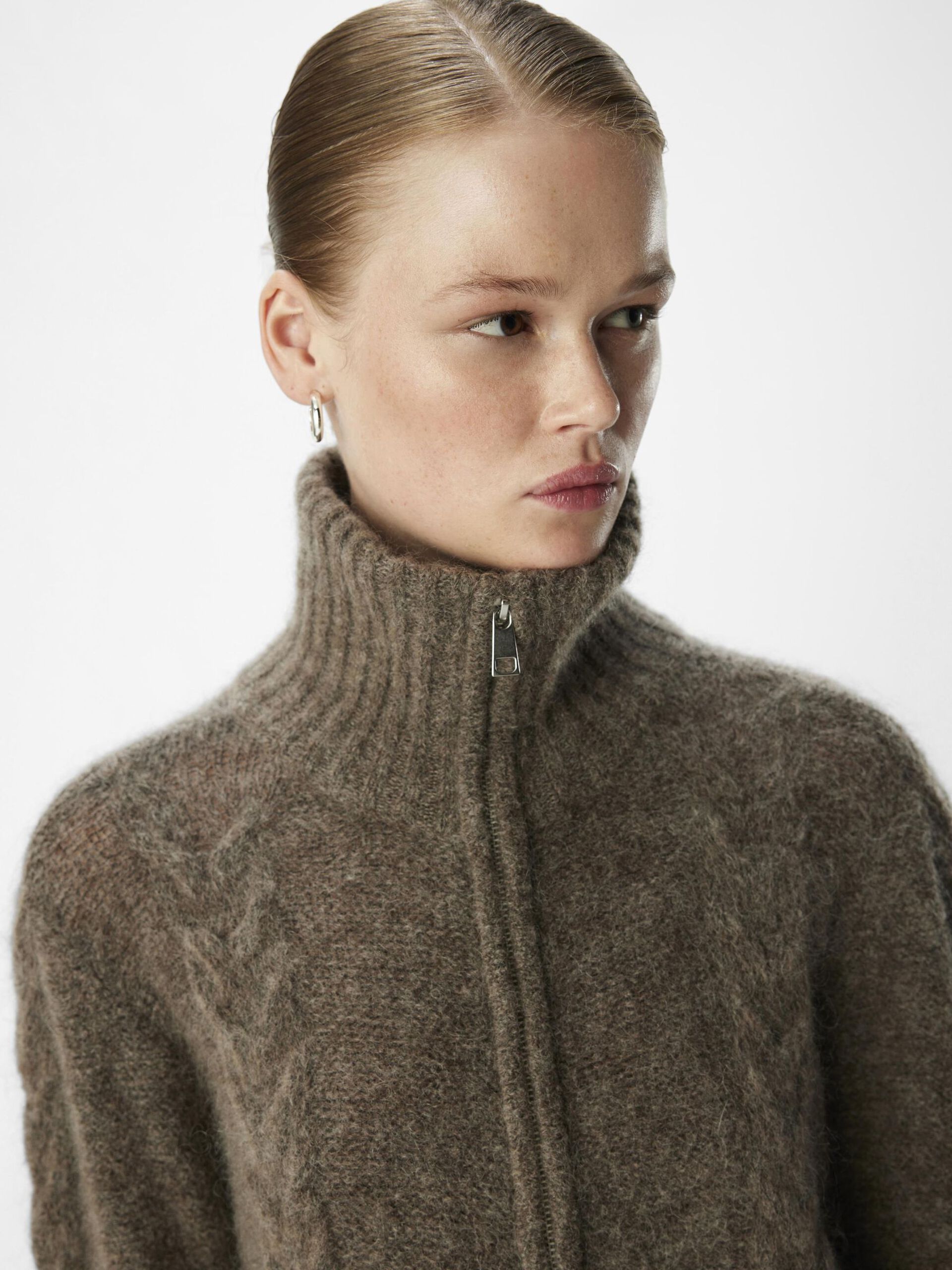 Carousel image - ZIP-UP KNITTED CARDIGAN, Morel | 6
