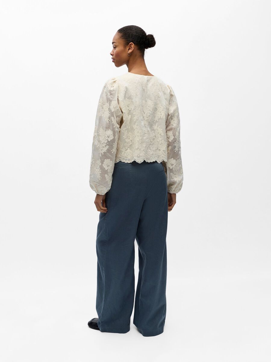 Product carousel image - TOP, Cloud Dancer | 2