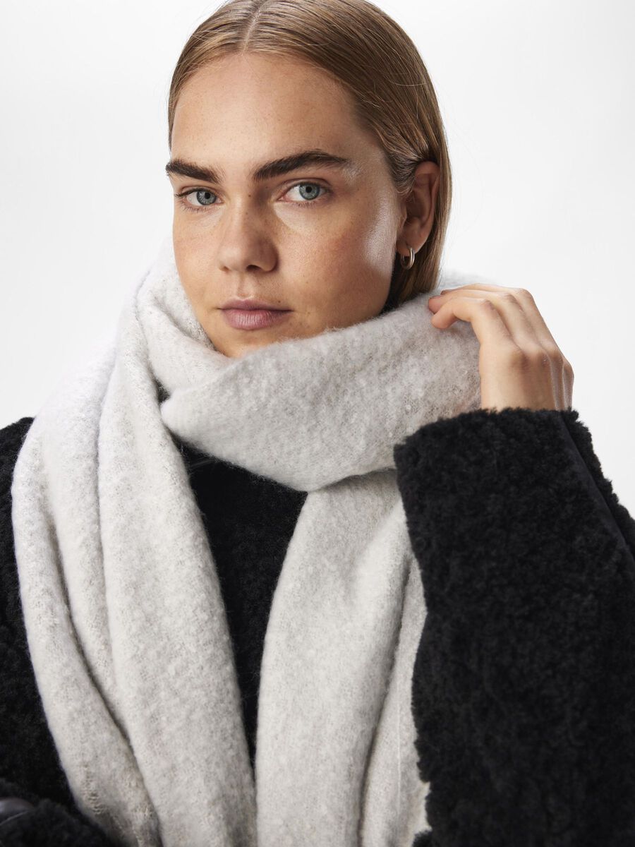 OBJECT KNITTED SCARF, Light Grey Melange, highres - 23031862_LightGreyMelange_006.jpg