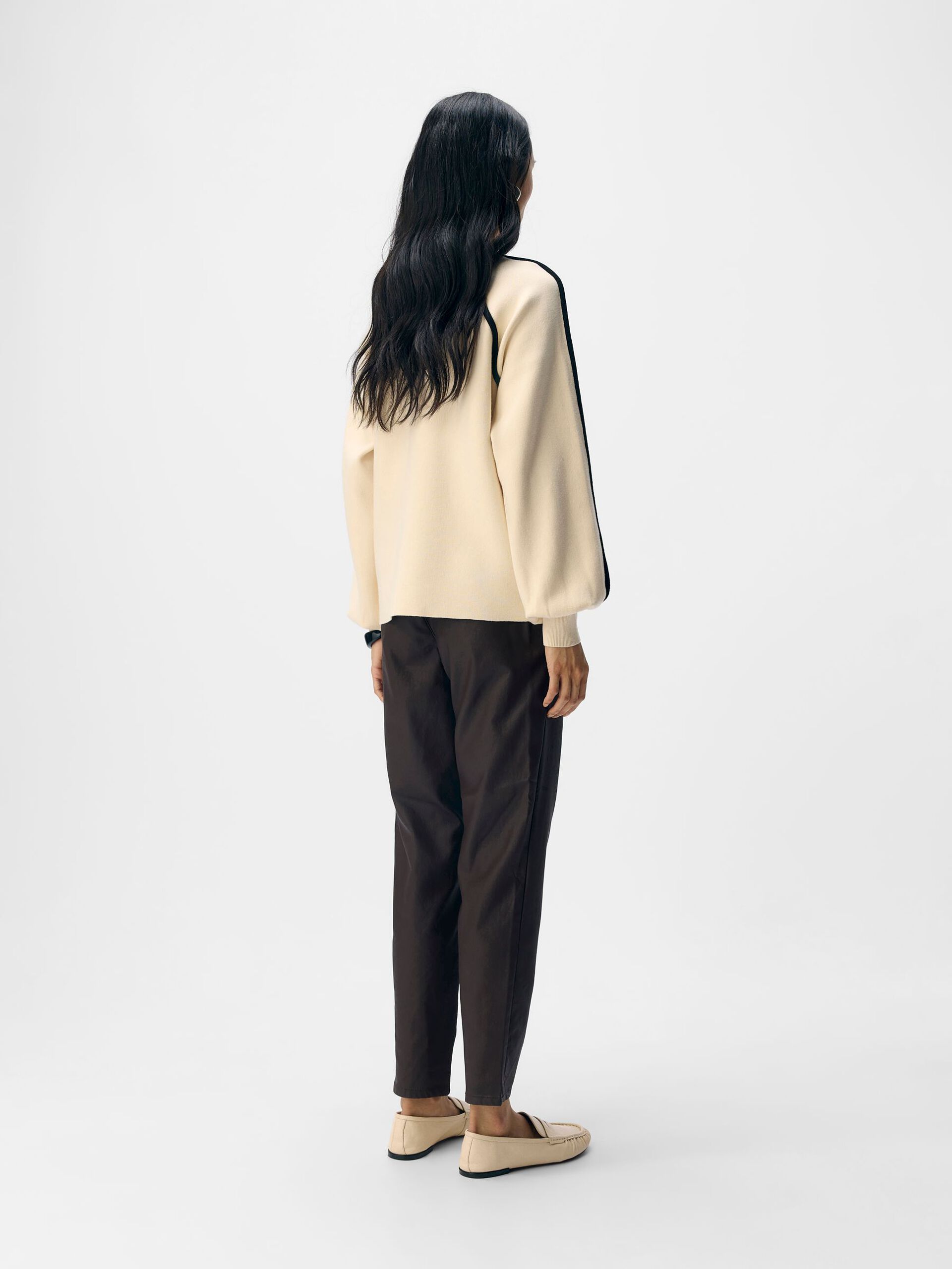 Carousel image - DETAILED KNITTED PULLOVER, Sandshell | 3