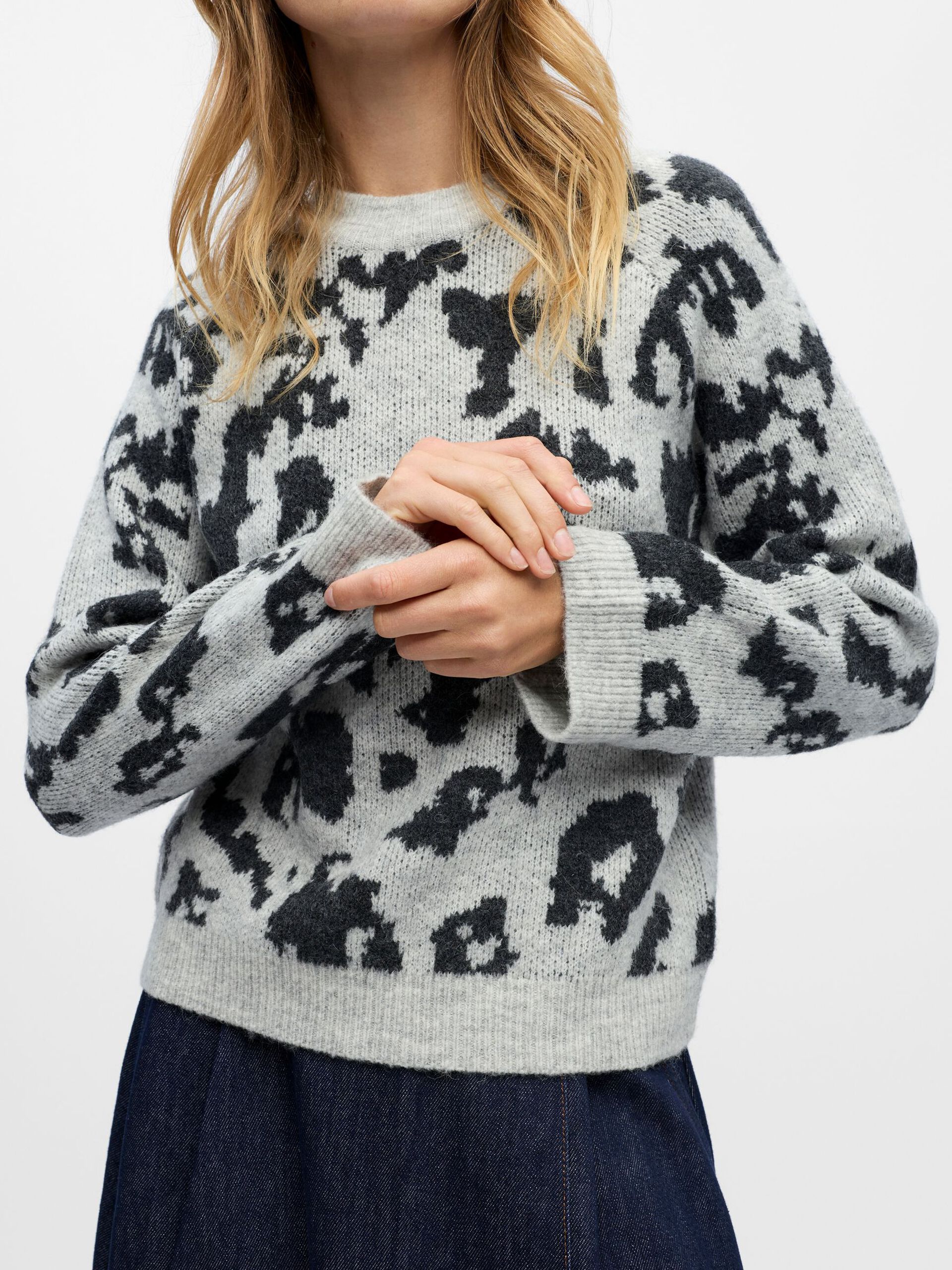 Carousel image - GEMUSTERTER STRICKPULLOVER, Light Grey Melange | 5