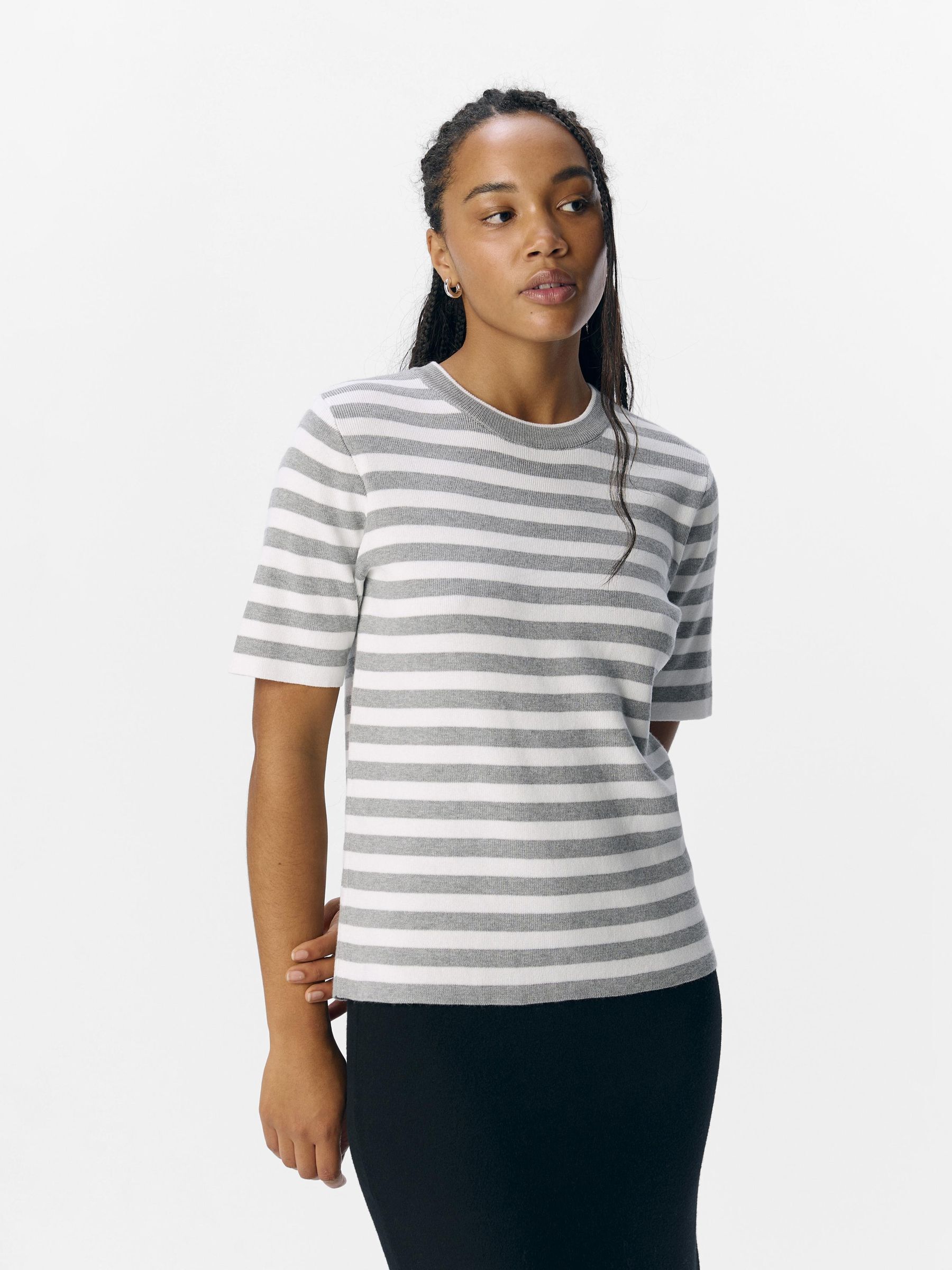 Black short sleeve jumpers sale