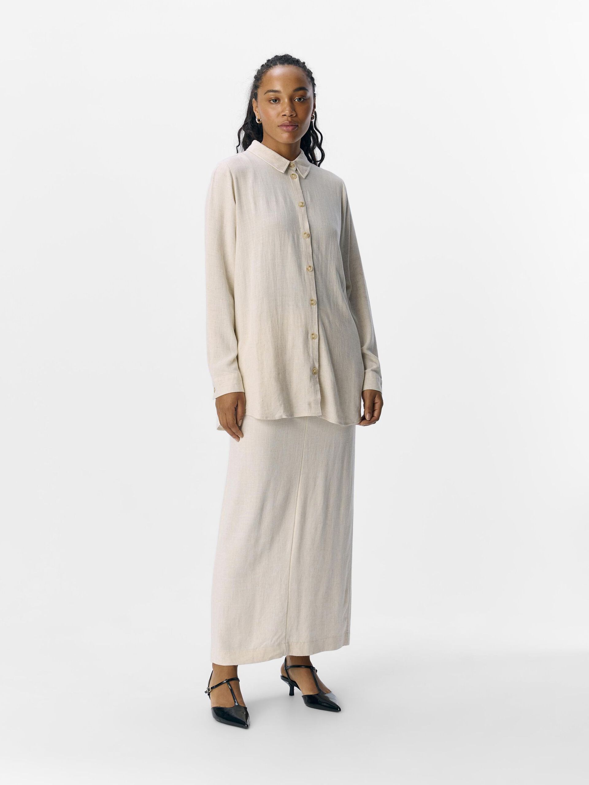 Carousel image - LINEN SHIRT, Sandshell | 4