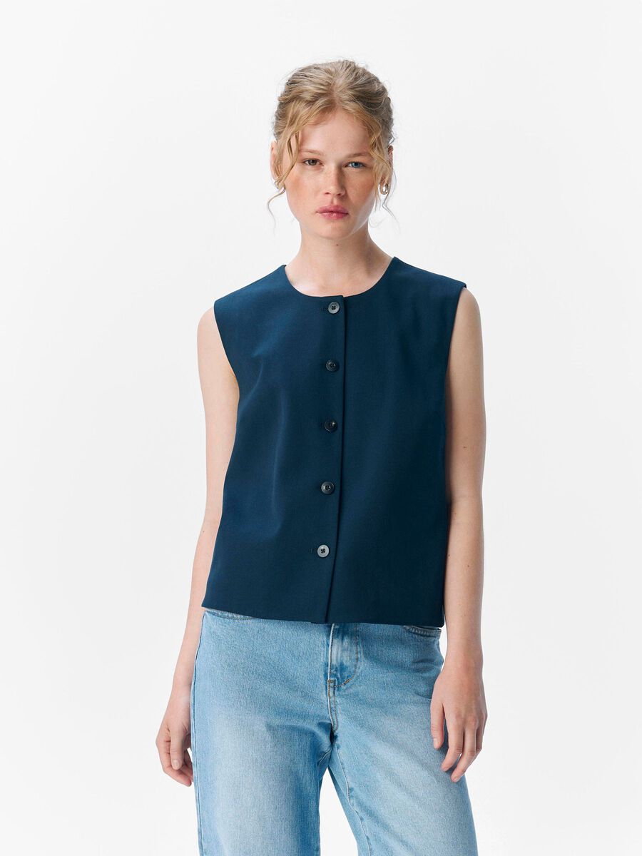 OBJECT CAP-ERMET VEST, Sky Captain, highres - 23047750_SkyCaptain_003.jpg