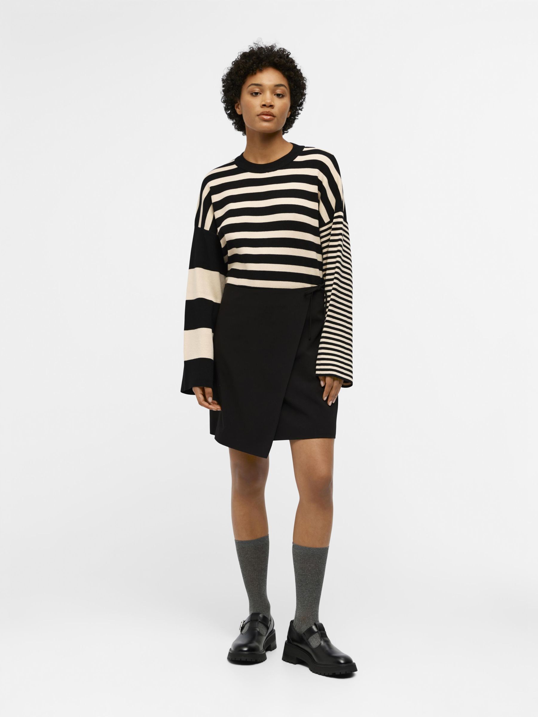 Black work skirt in spanish hotsell