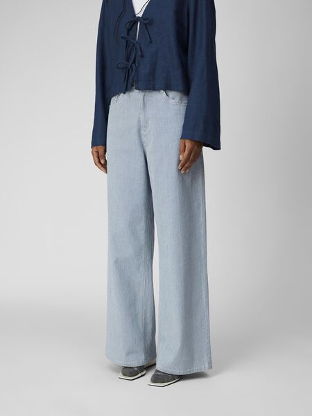 Object Collectors Item FINRANDIG VIDA JEANS, Light Blue Denim, highres - 23041579_LightBlueDenim_1022512_003.jpg