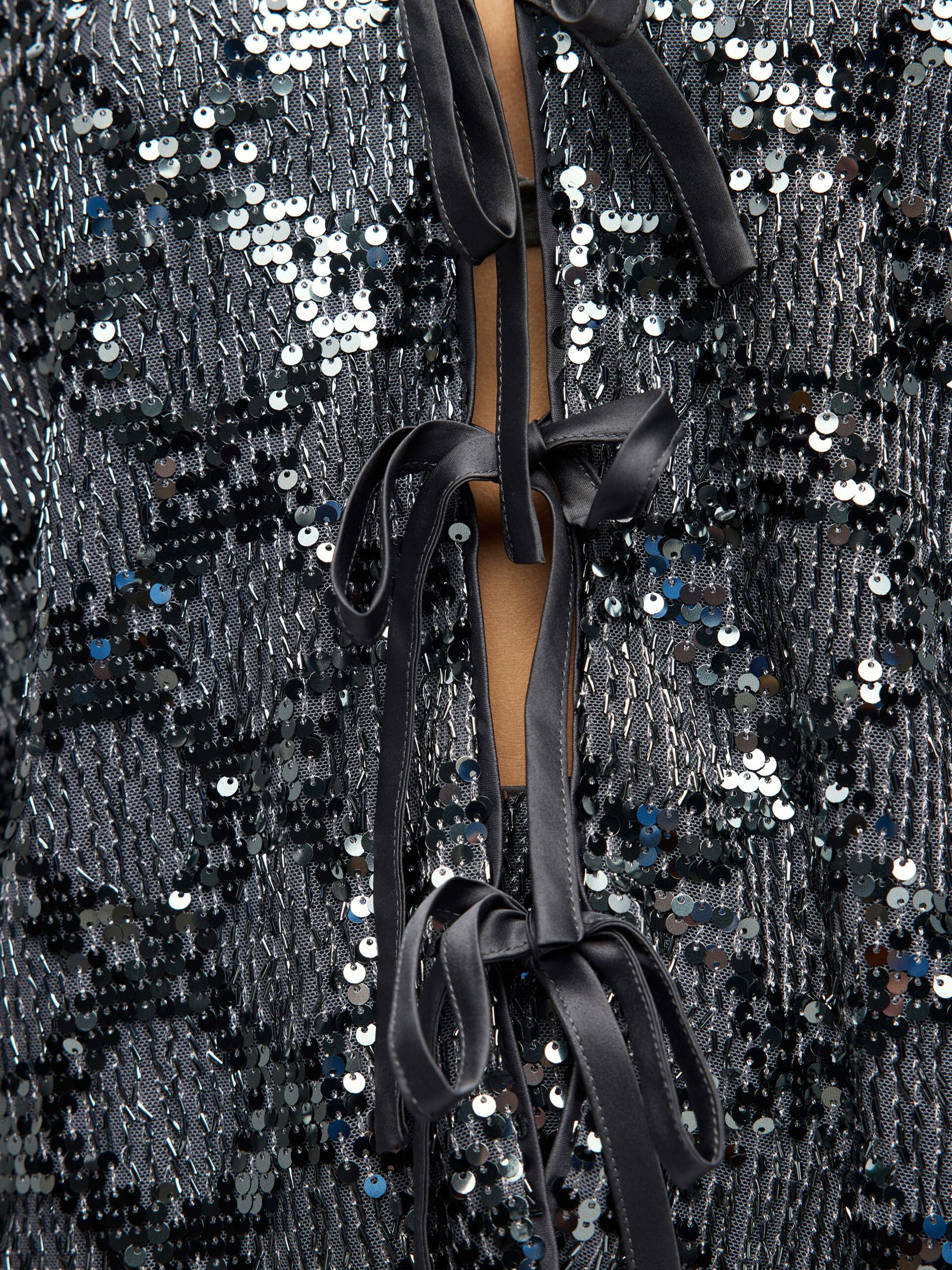 Carousel image - SEQUIN TOP, Magnet | 5