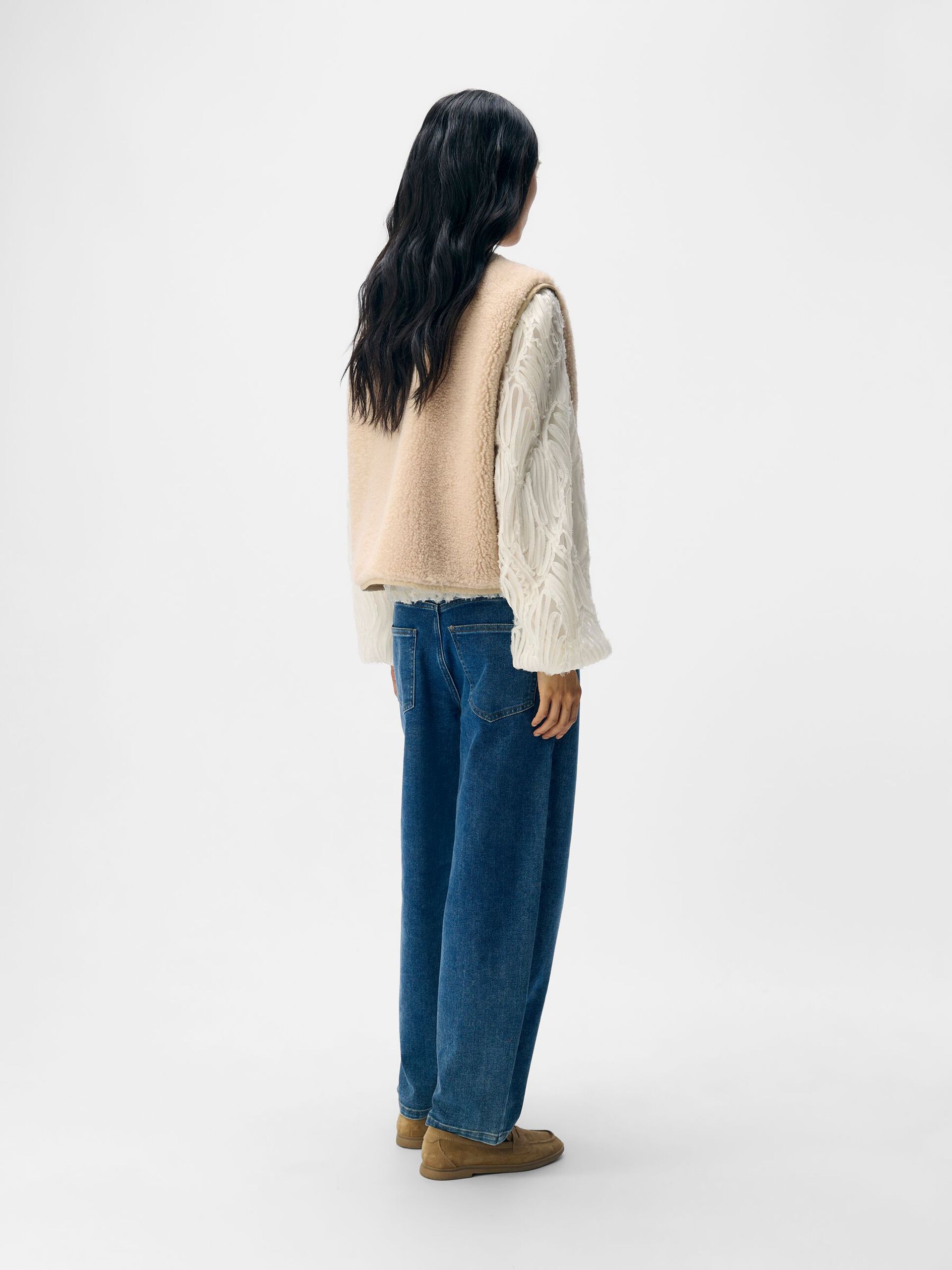 Carousel image - FLEECE VEST, Sandshell | 3