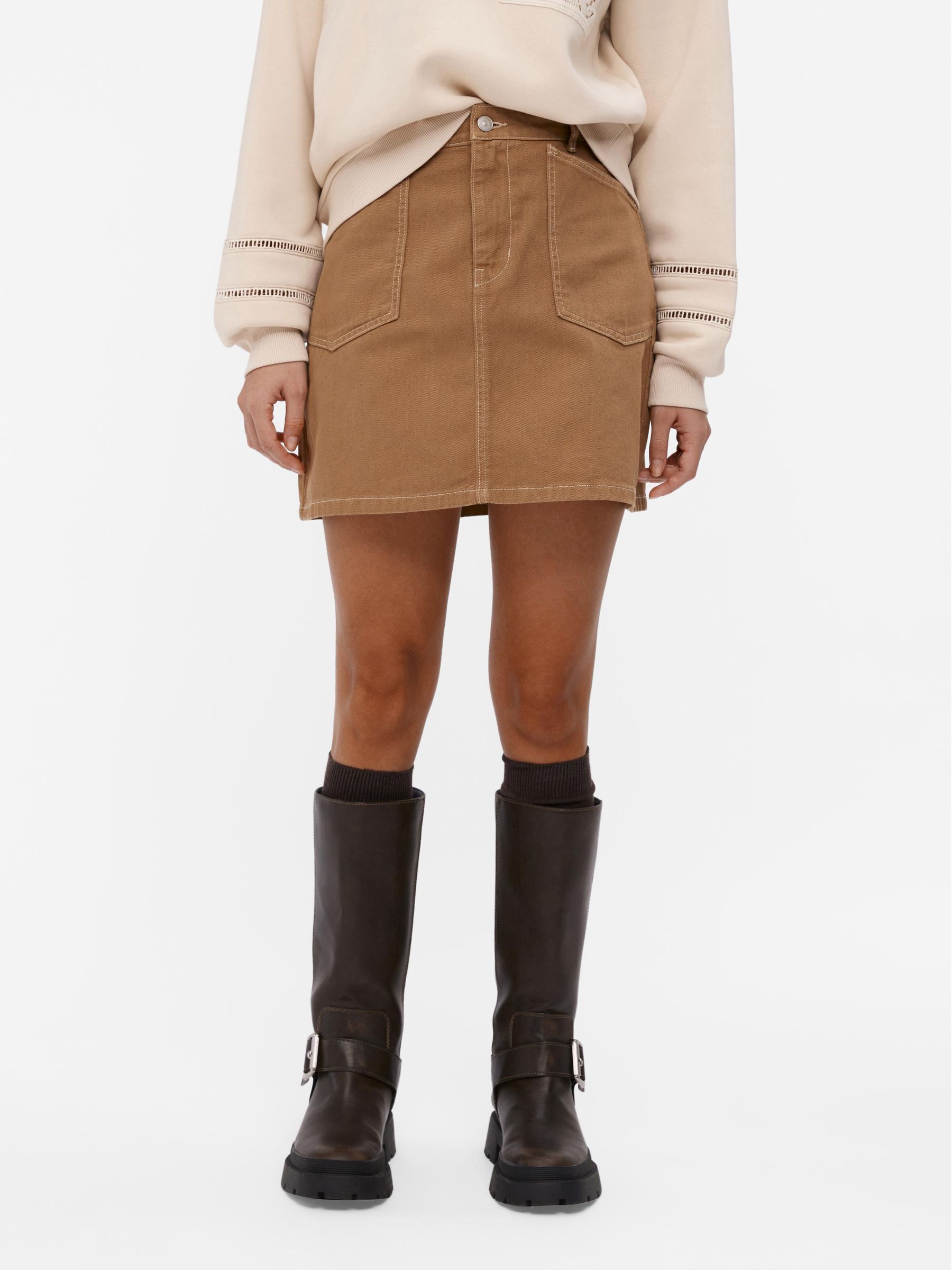 Dried tobacco shop suede mini skirt