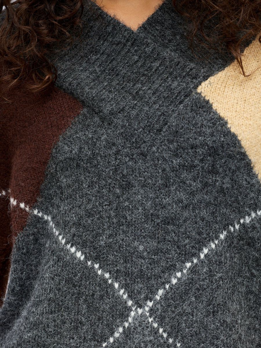 Carousel image - ARGYLE PULLOVER, Dark Grey Melange | 5