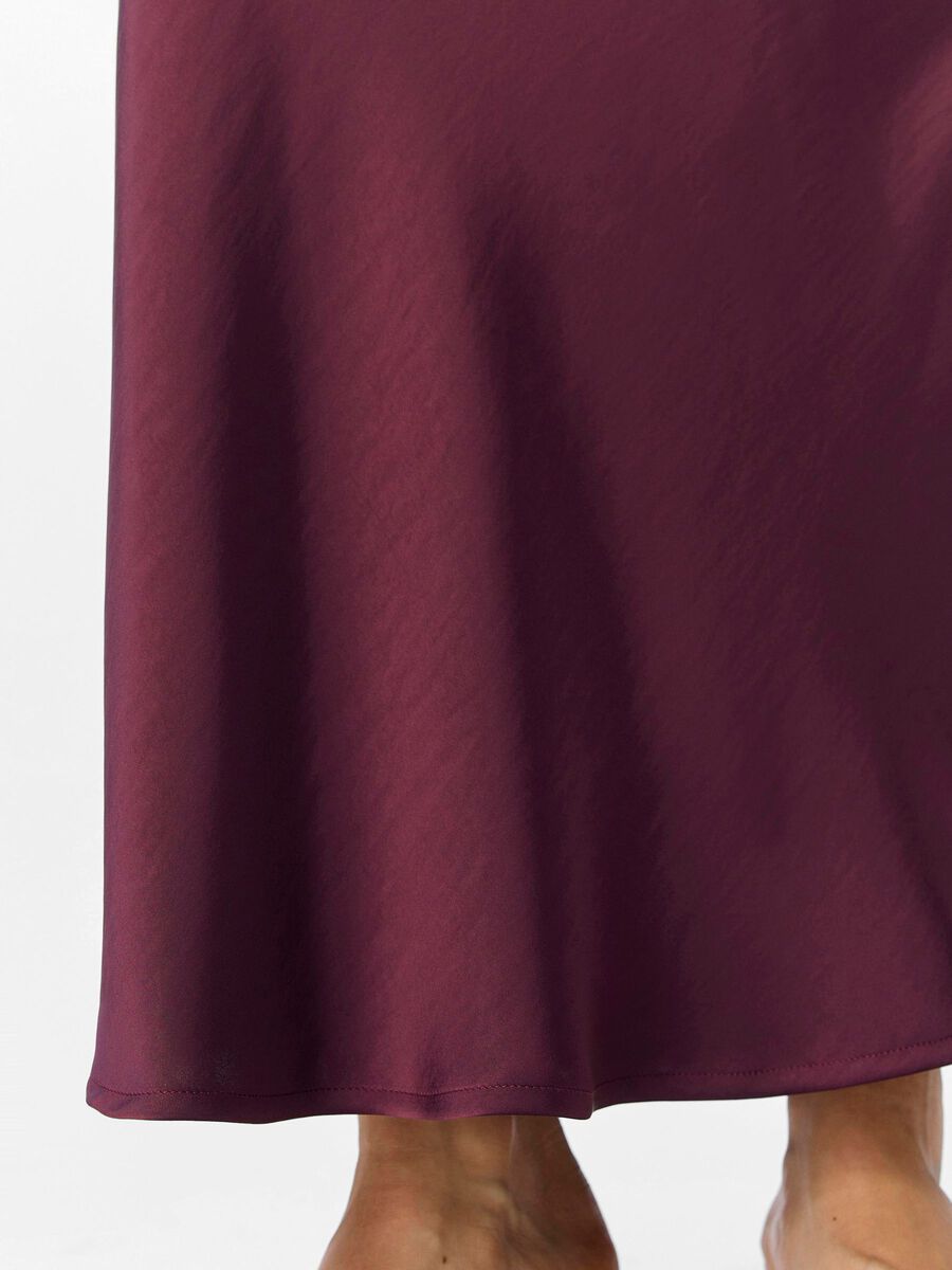 Carousel image - SATIN MAXIROCK, Mauve Wine | 5