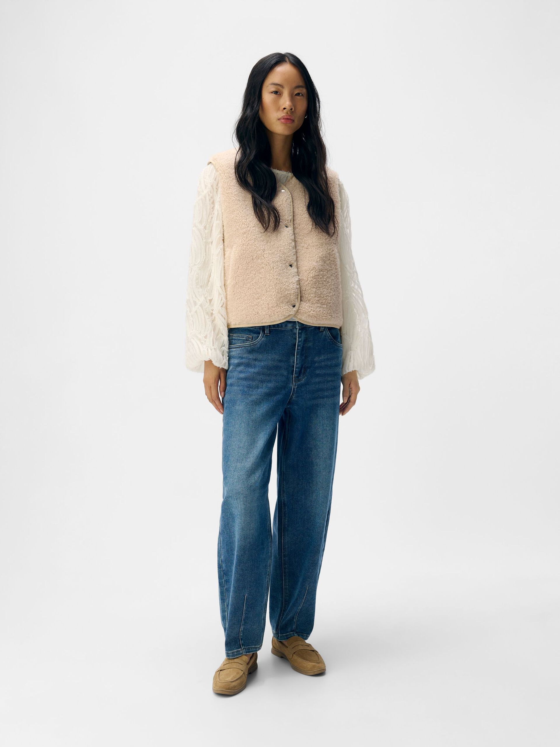 Carousel image - FLEECE VEST, Sandshell | 4