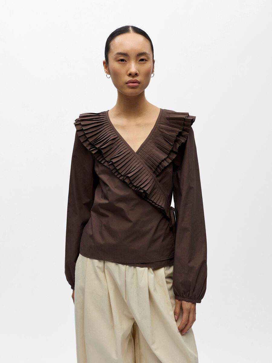 Product carousel image - RUFFLED WRAP TOP, Seal Brown | 1