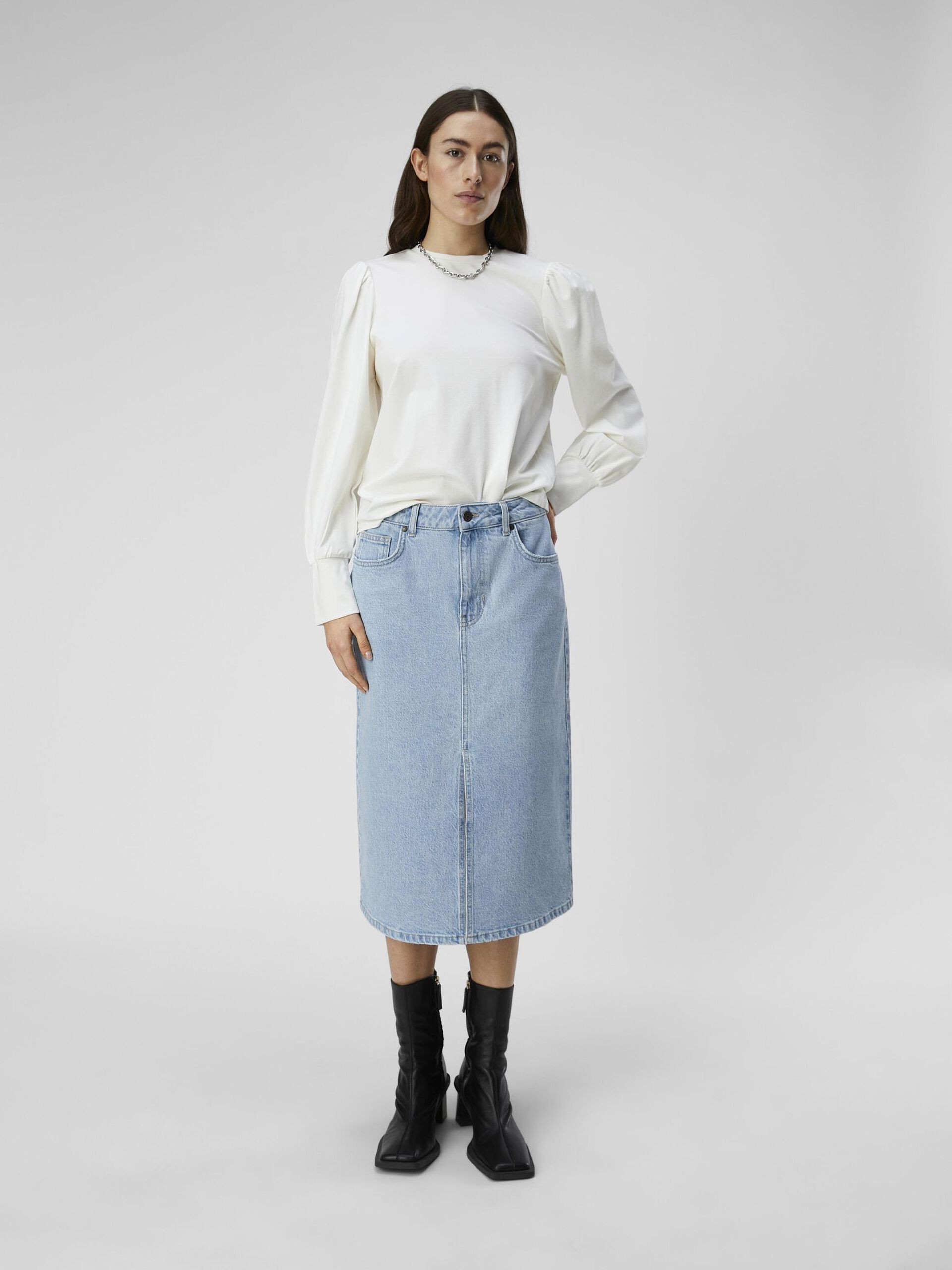 Carousel image - BALLOON SLEEVED TOP, Cloud Dancer | 4