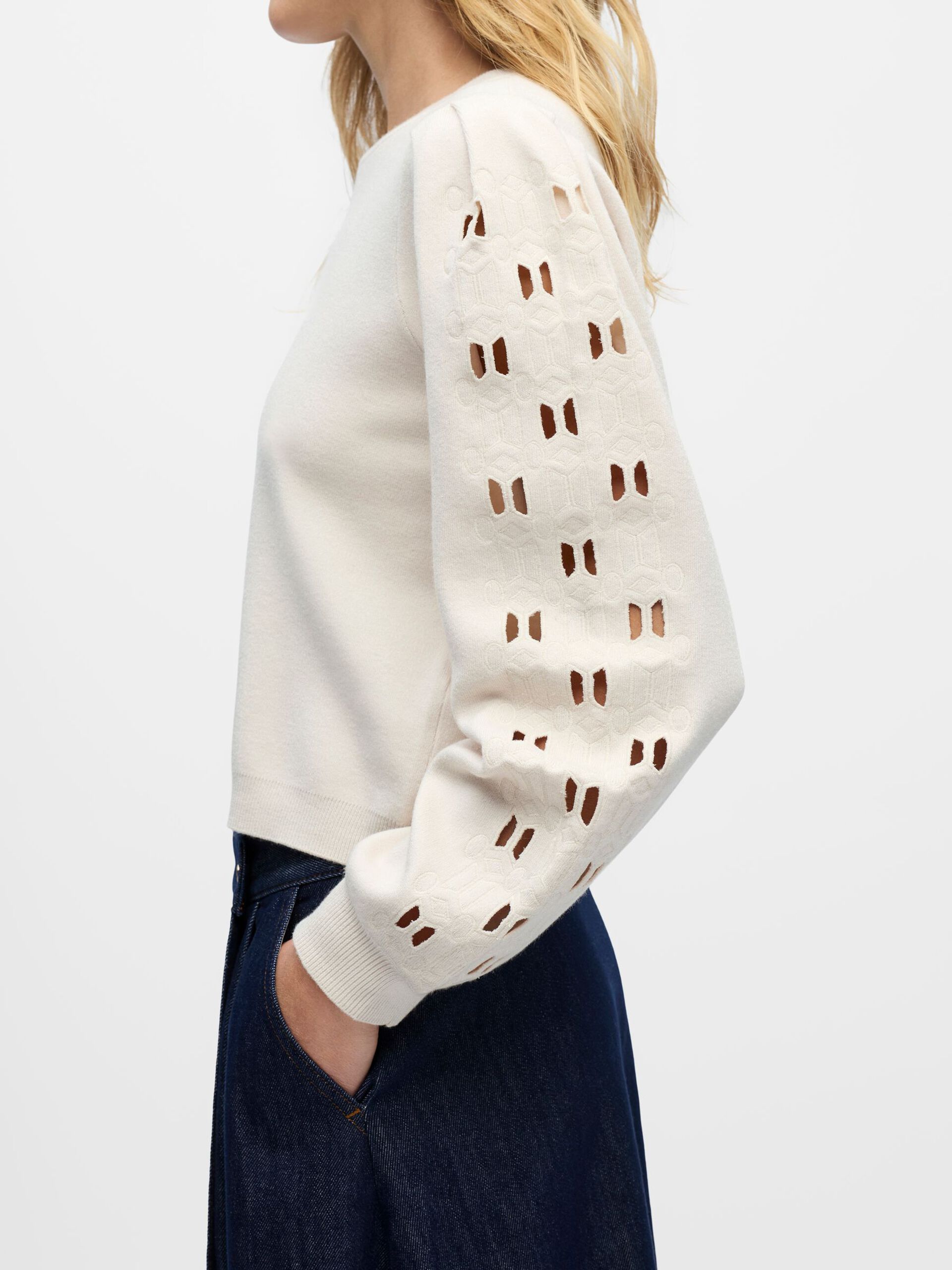 Carousel image - KNITTED PULLOVER, White Sand | 5