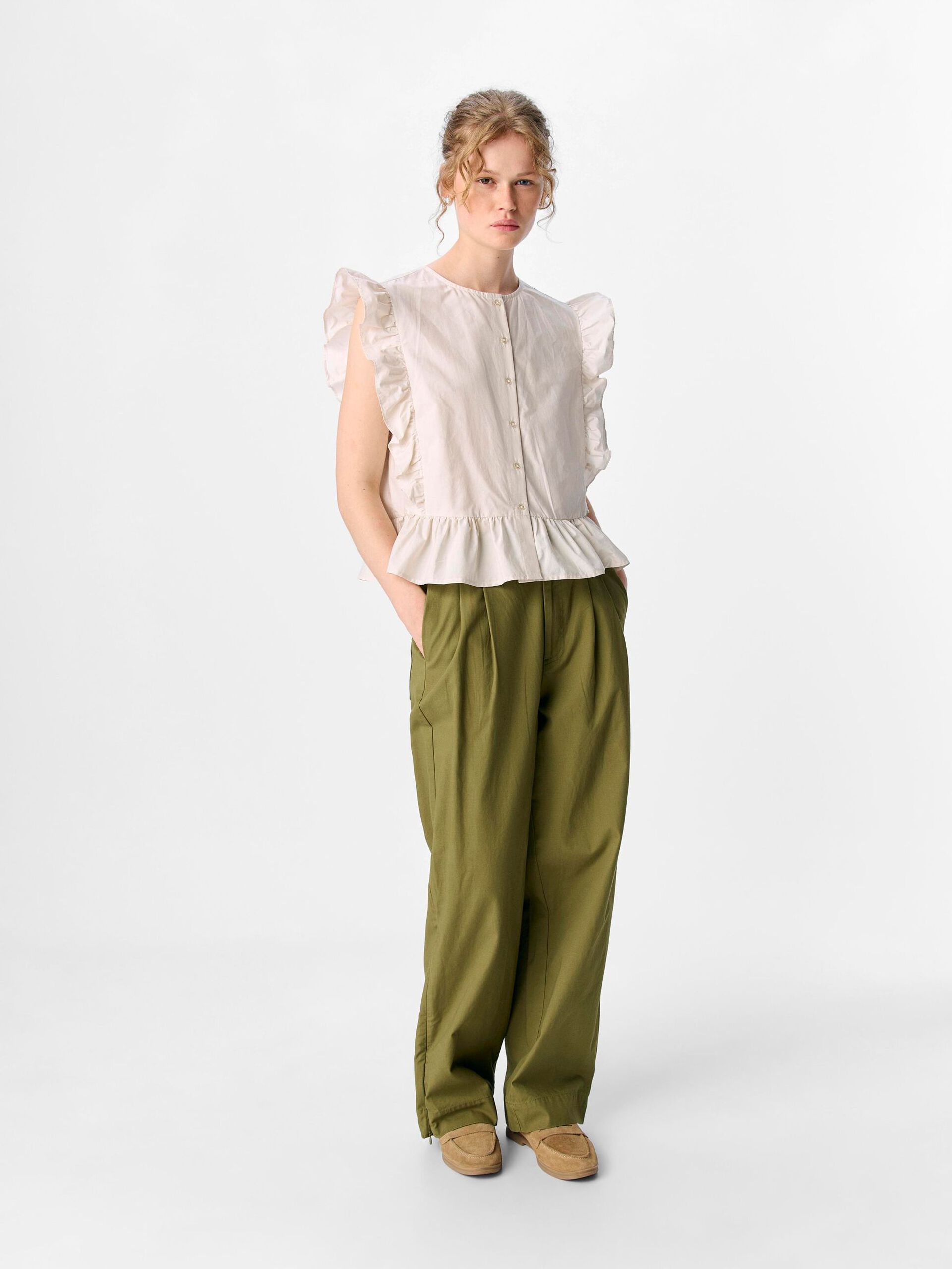 Carousel image - FLÆSET TOP, White Sand | 4