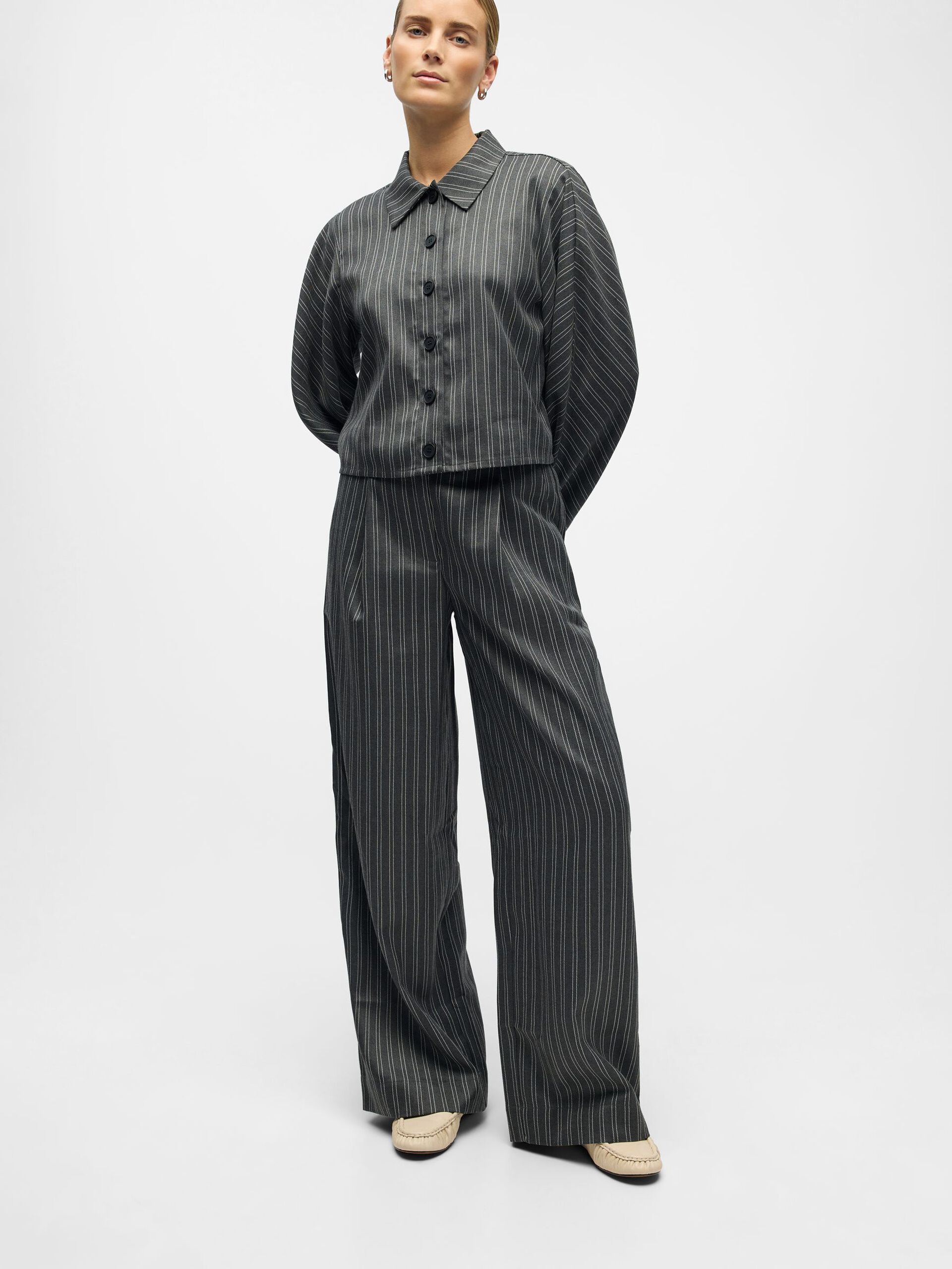 Carousel image - WIDE LEG TROUSERS, Ultimate Grey | 6