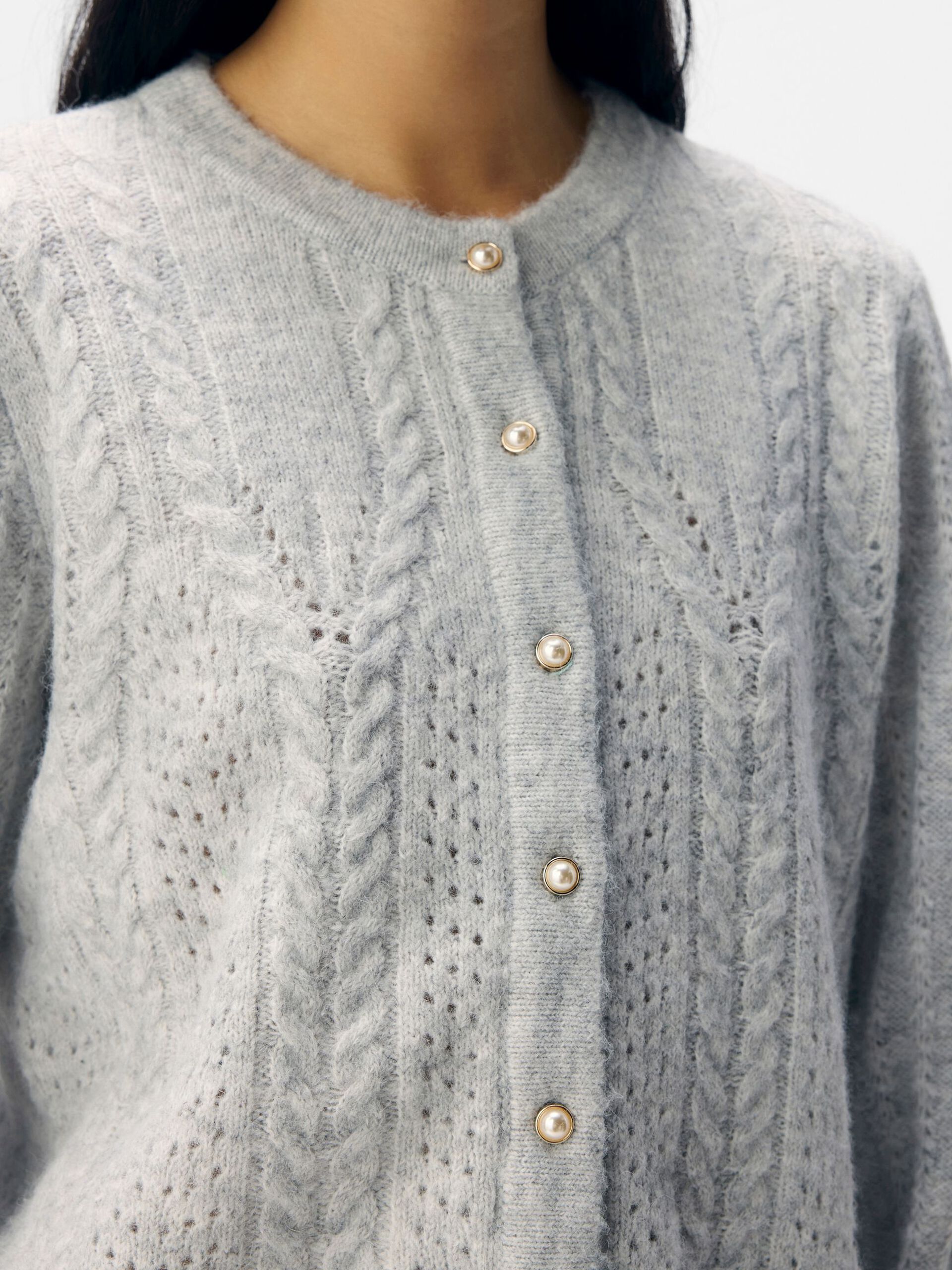 Carousel image - CABLE KNIT CARDIGAN, Light Grey Melange | 5