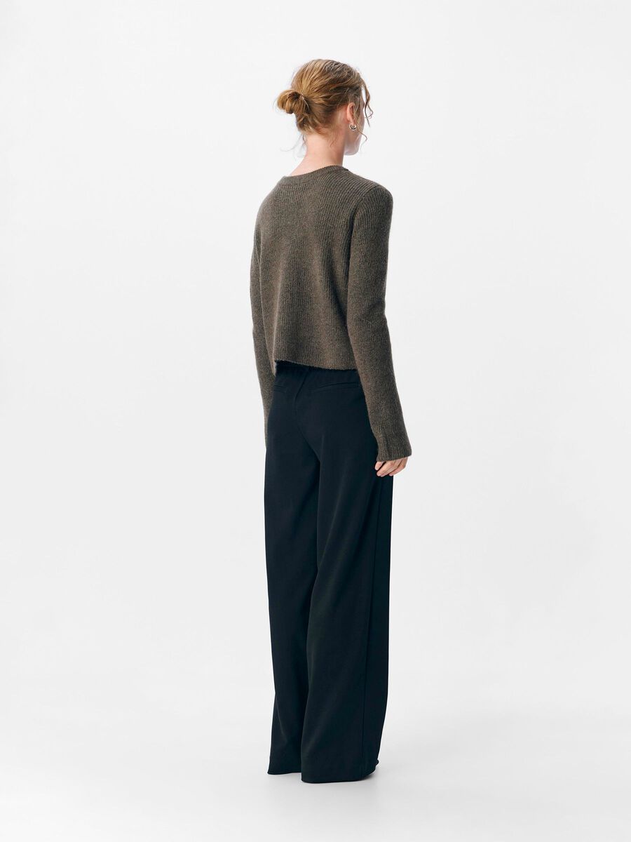 Product carousel image - KURZER WOLLGEMISCH STRICKJACKE, Morel | 2