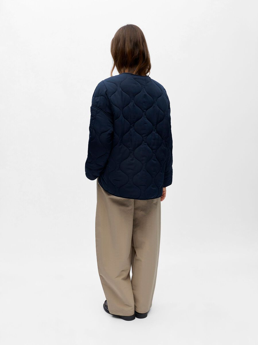 Product carousel image - MATELASS&Eacute;E VESTE, Sky Captain | 2