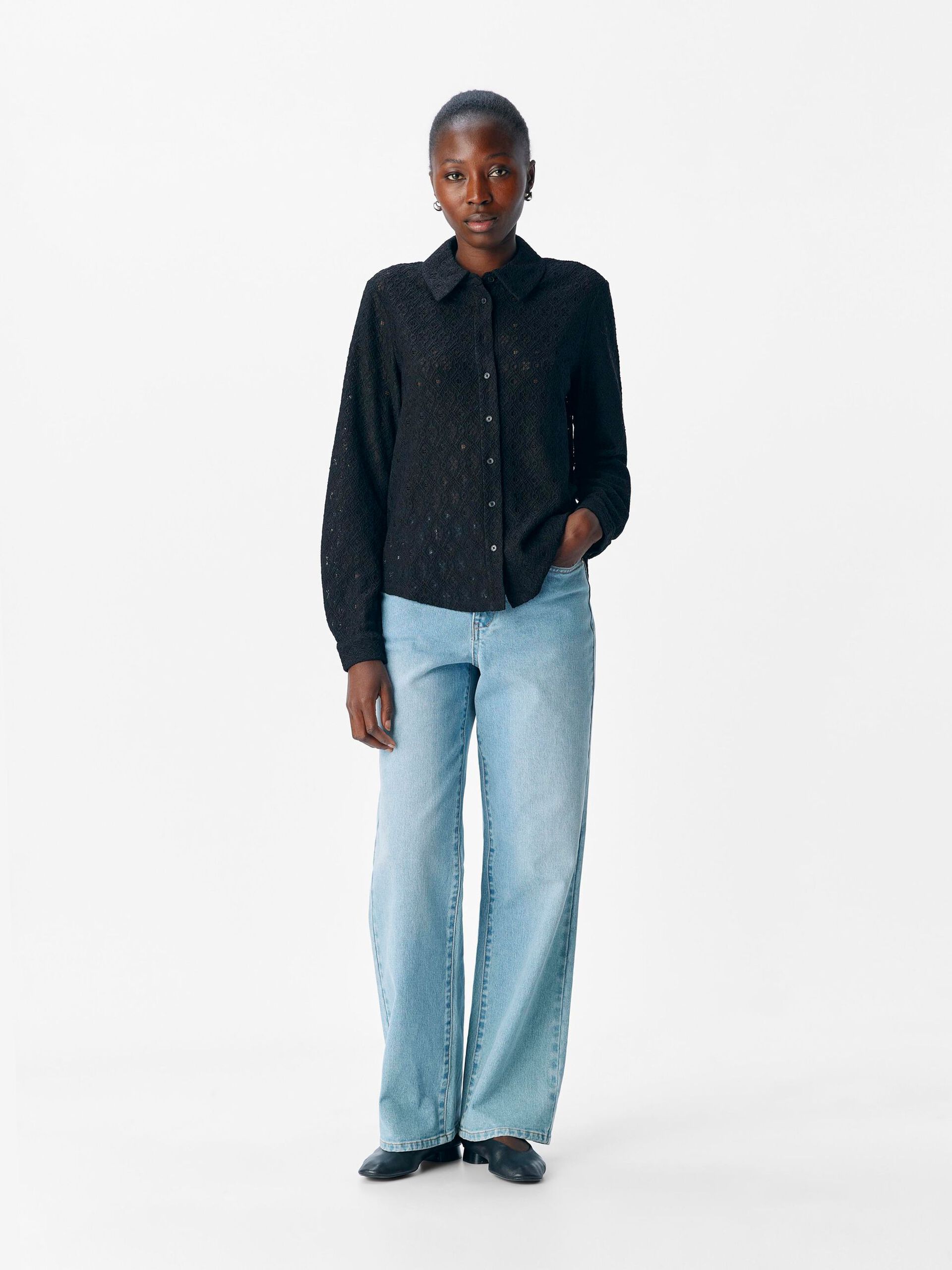 Carousel image - BRODERIE ANGLAISE SHIRT, Black | 4